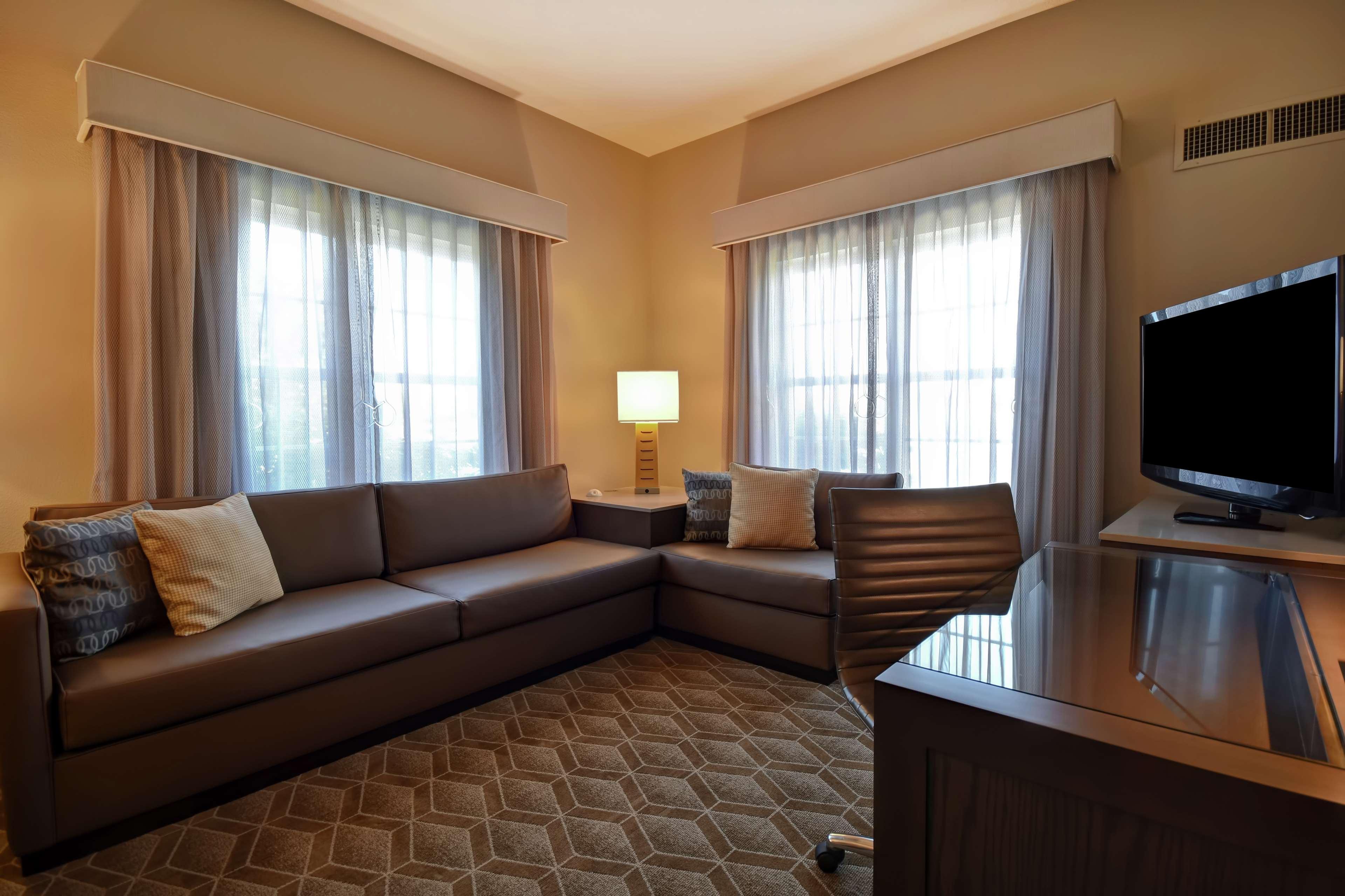 Homewood Suites By Hilton At The Waterfront Уичита Экстерьер фото