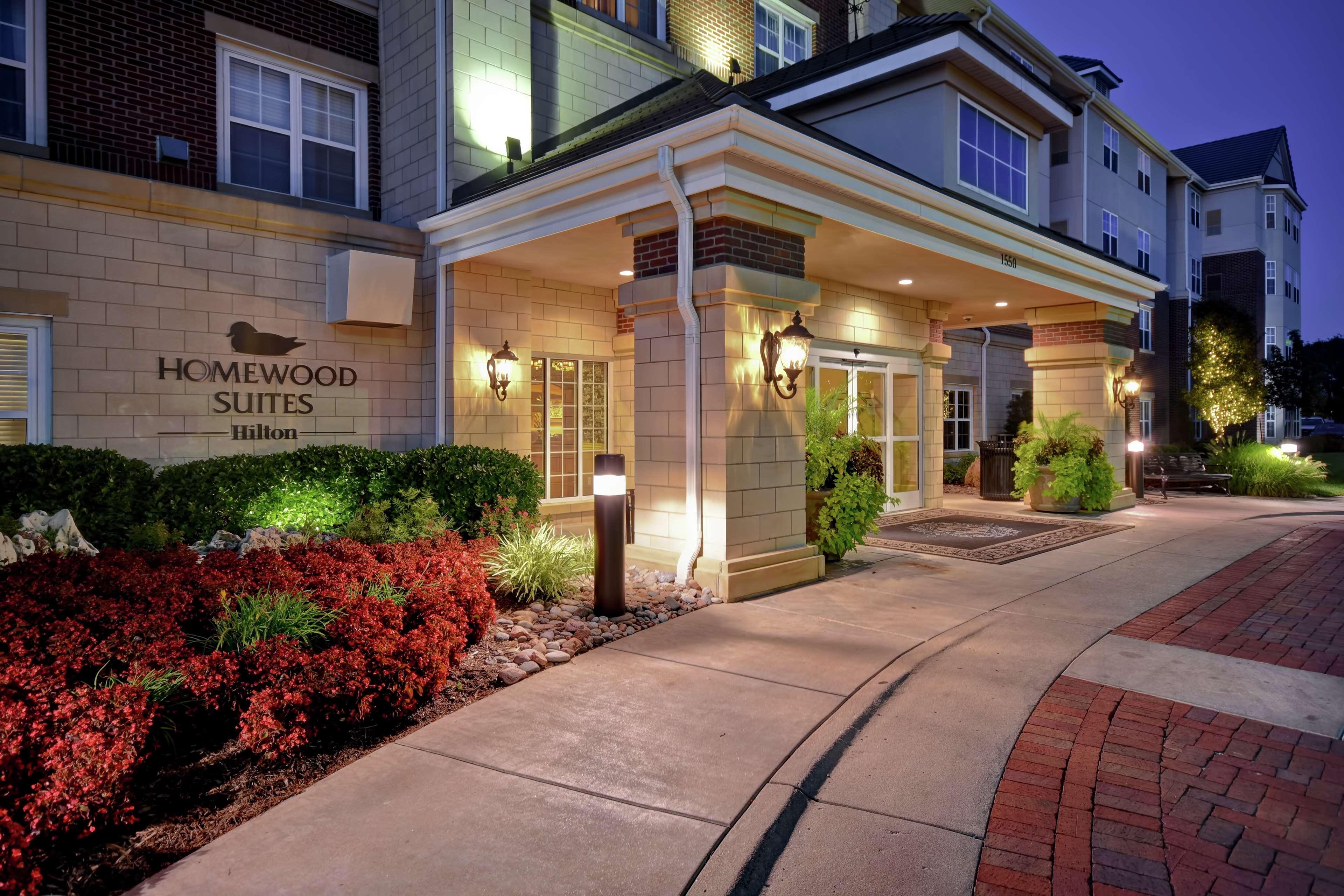 Homewood Suites By Hilton At The Waterfront Уичита Экстерьер фото