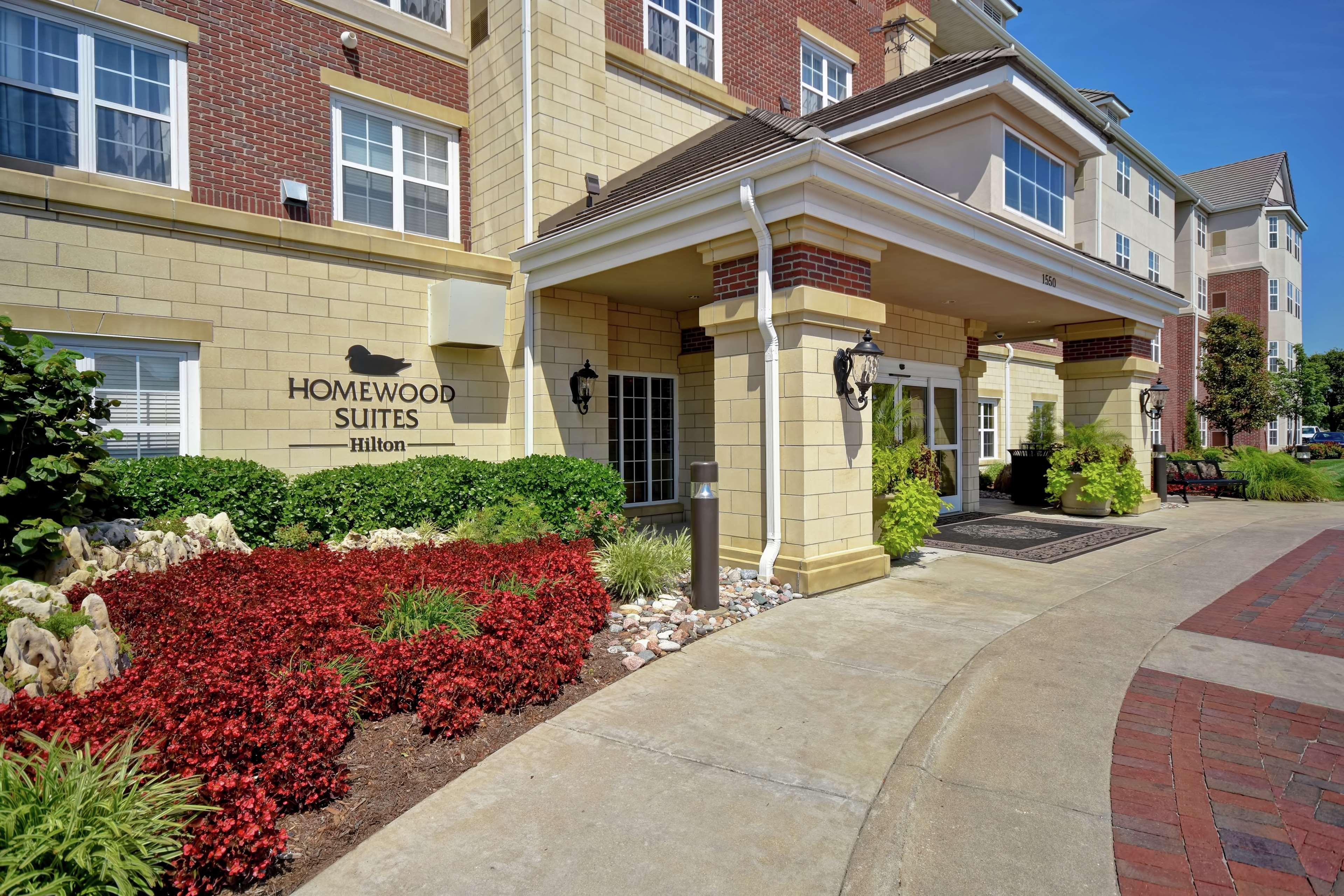 Homewood Suites By Hilton At The Waterfront Уичита Экстерьер фото