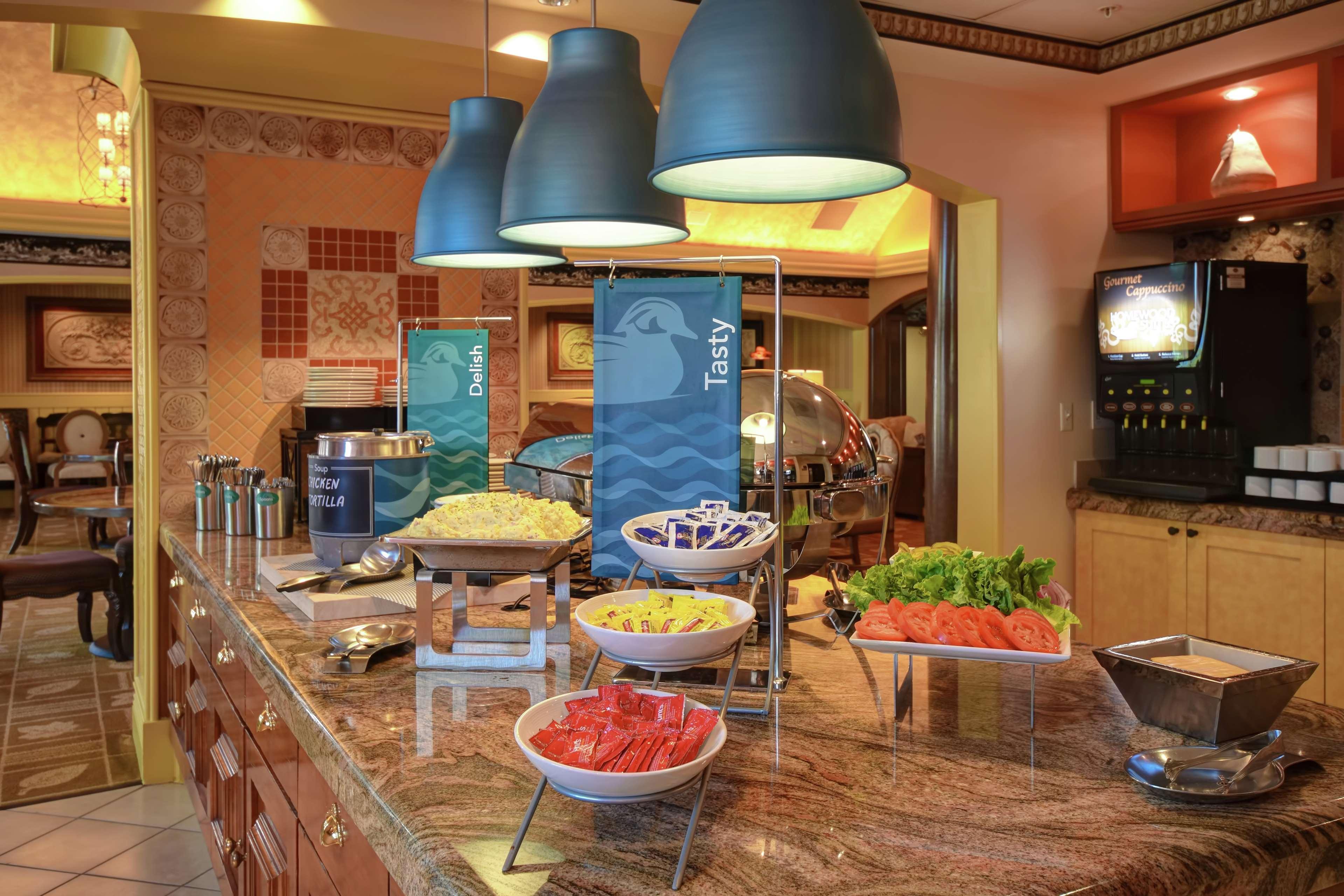 Homewood Suites By Hilton At The Waterfront Уичита Экстерьер фото