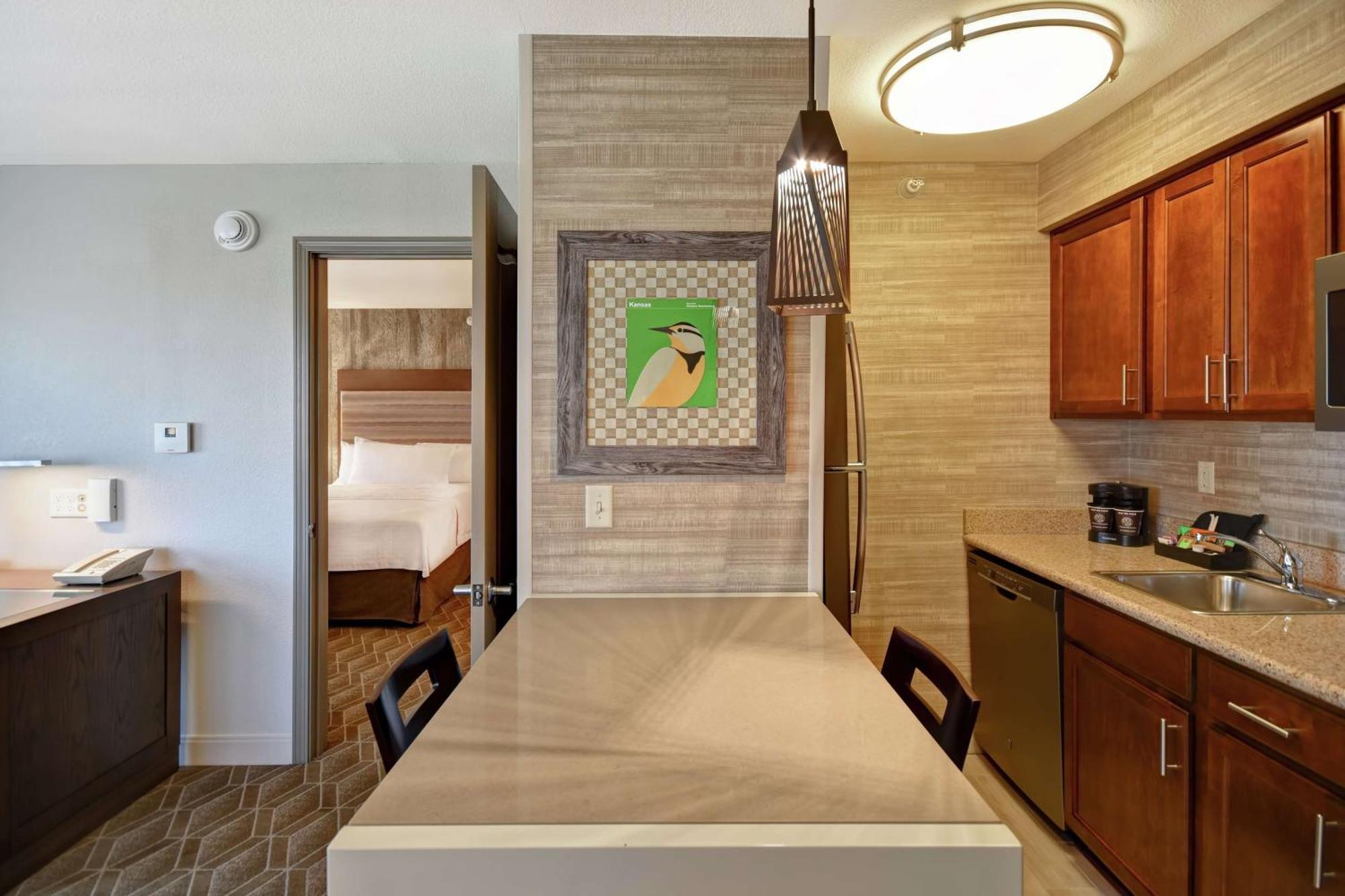 Homewood Suites By Hilton At The Waterfront Уичита Экстерьер фото