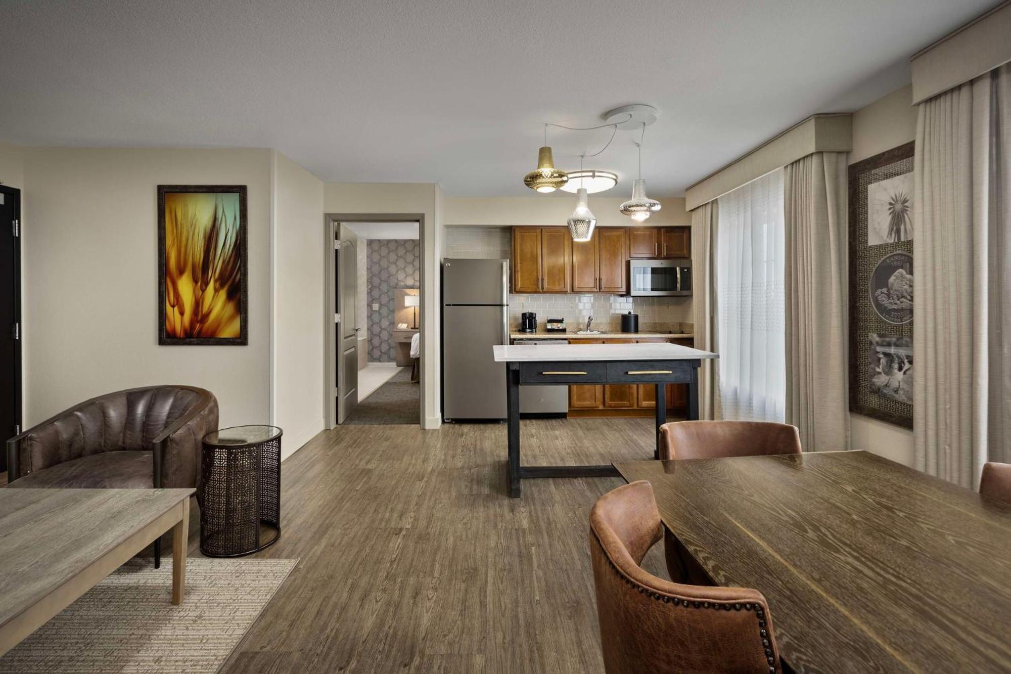 Homewood Suites By Hilton At The Waterfront Уичита Экстерьер фото
