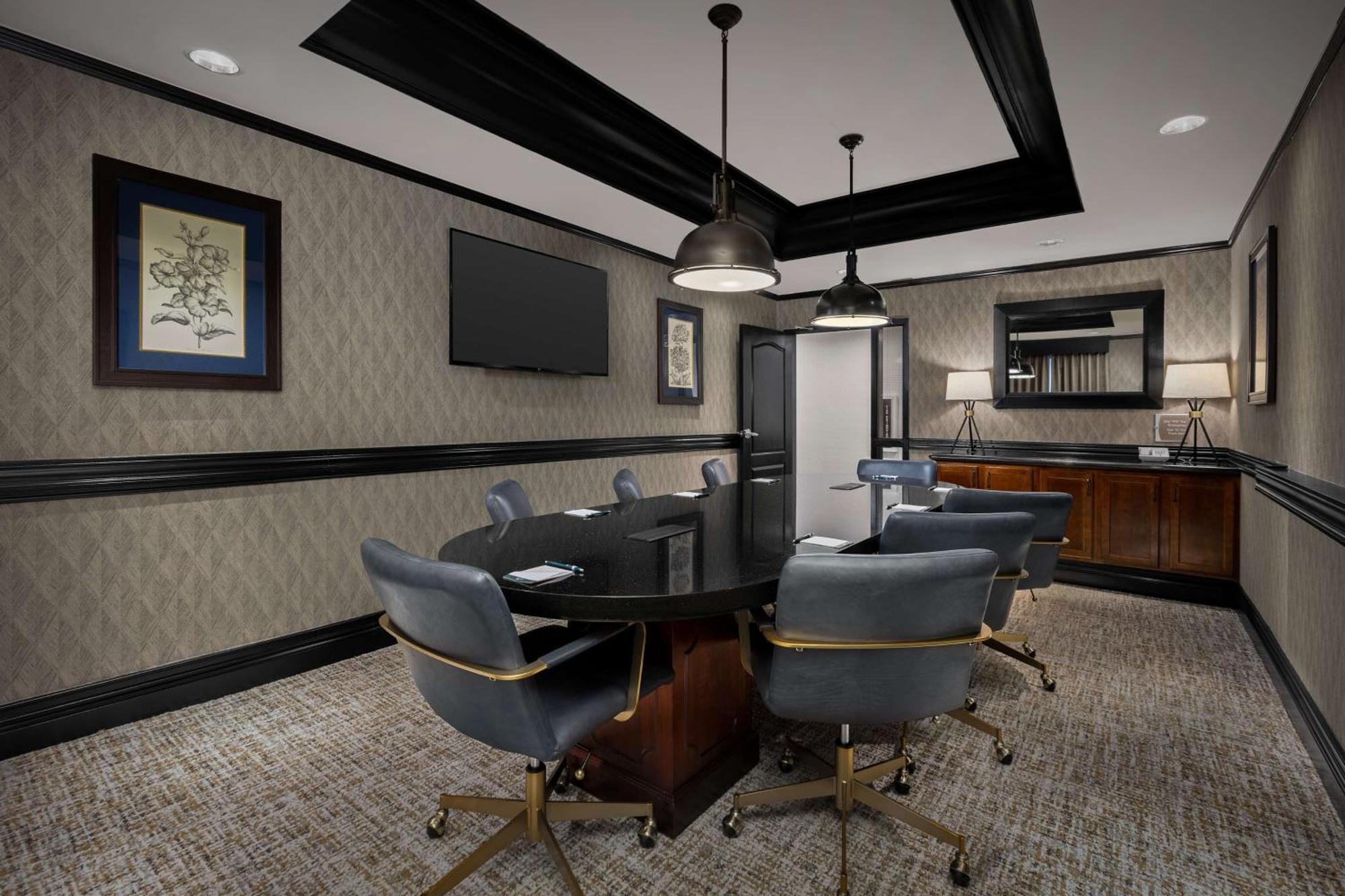 Homewood Suites By Hilton At The Waterfront Уичита Экстерьер фото