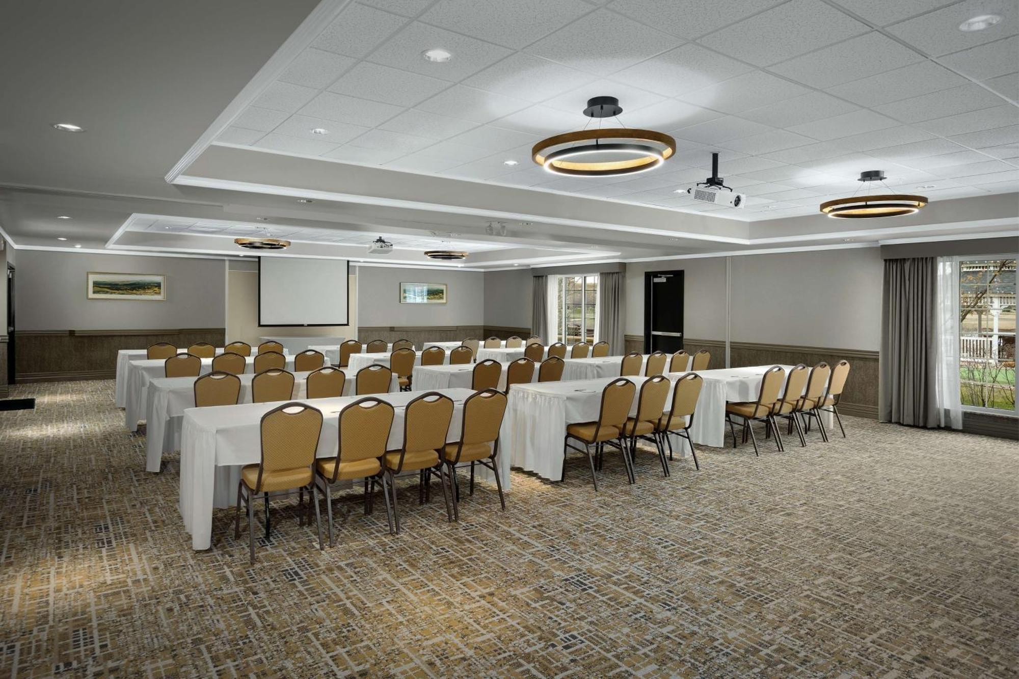Homewood Suites By Hilton At The Waterfront Уичита Экстерьер фото