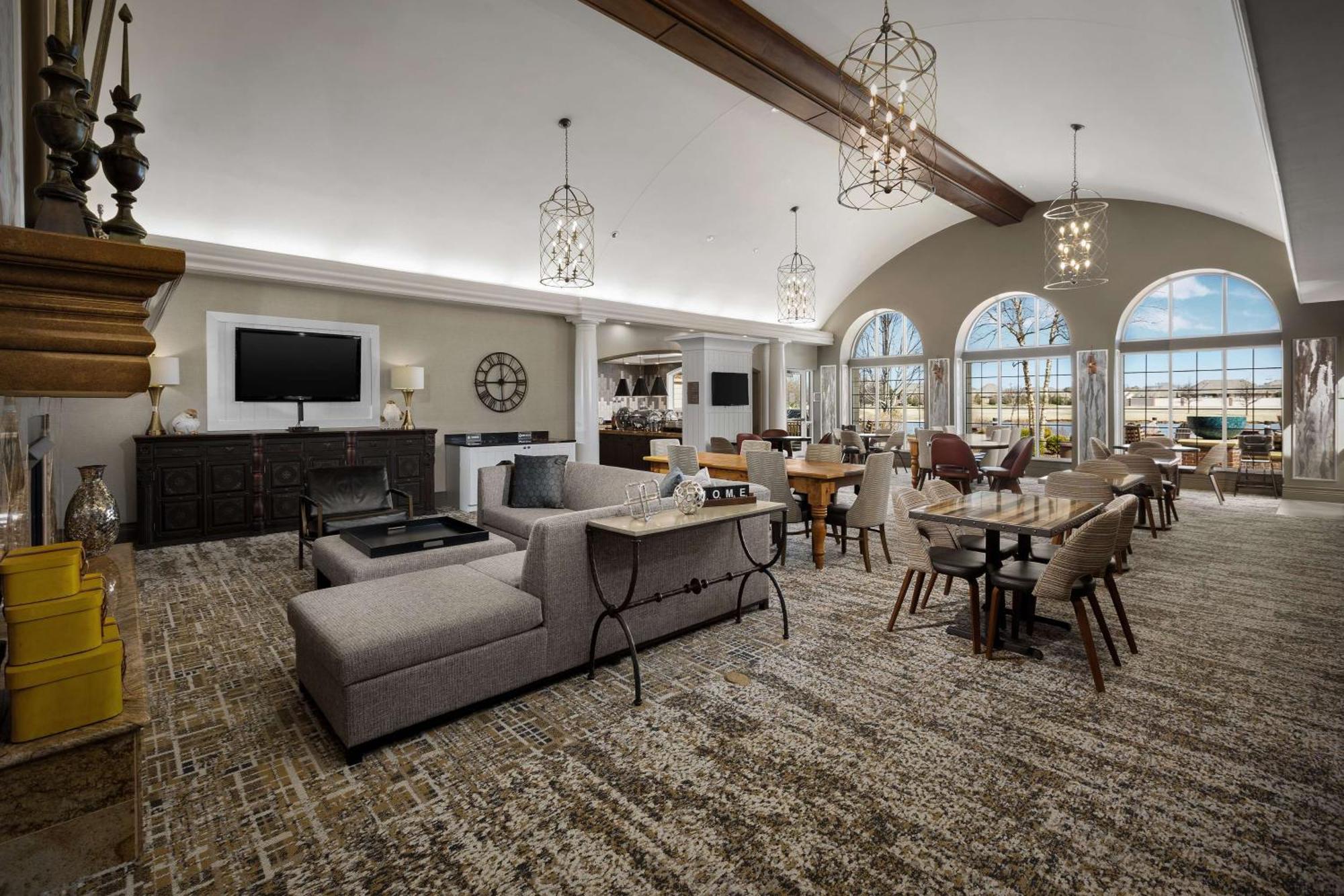 Homewood Suites By Hilton At The Waterfront Уичита Экстерьер фото